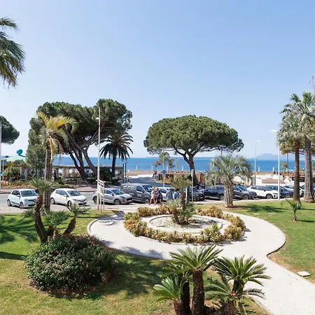 Belle Vue Centre Juan Les Pins, Avec Gardien ,parking Prive, 4 Pers, Front De Antibes